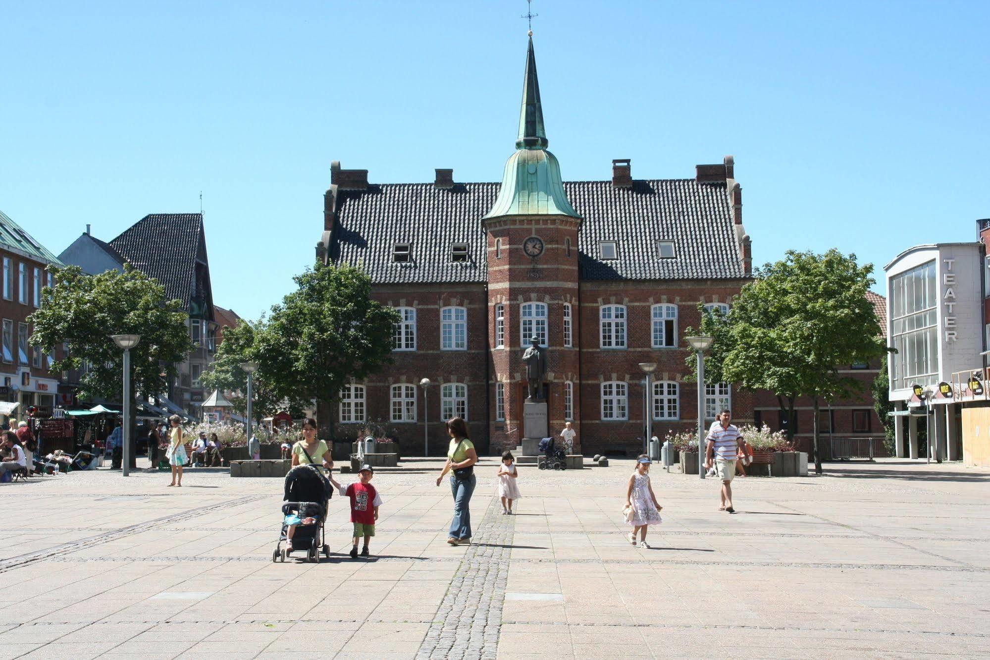 Hotel Dania Silkeborg Exterior photo