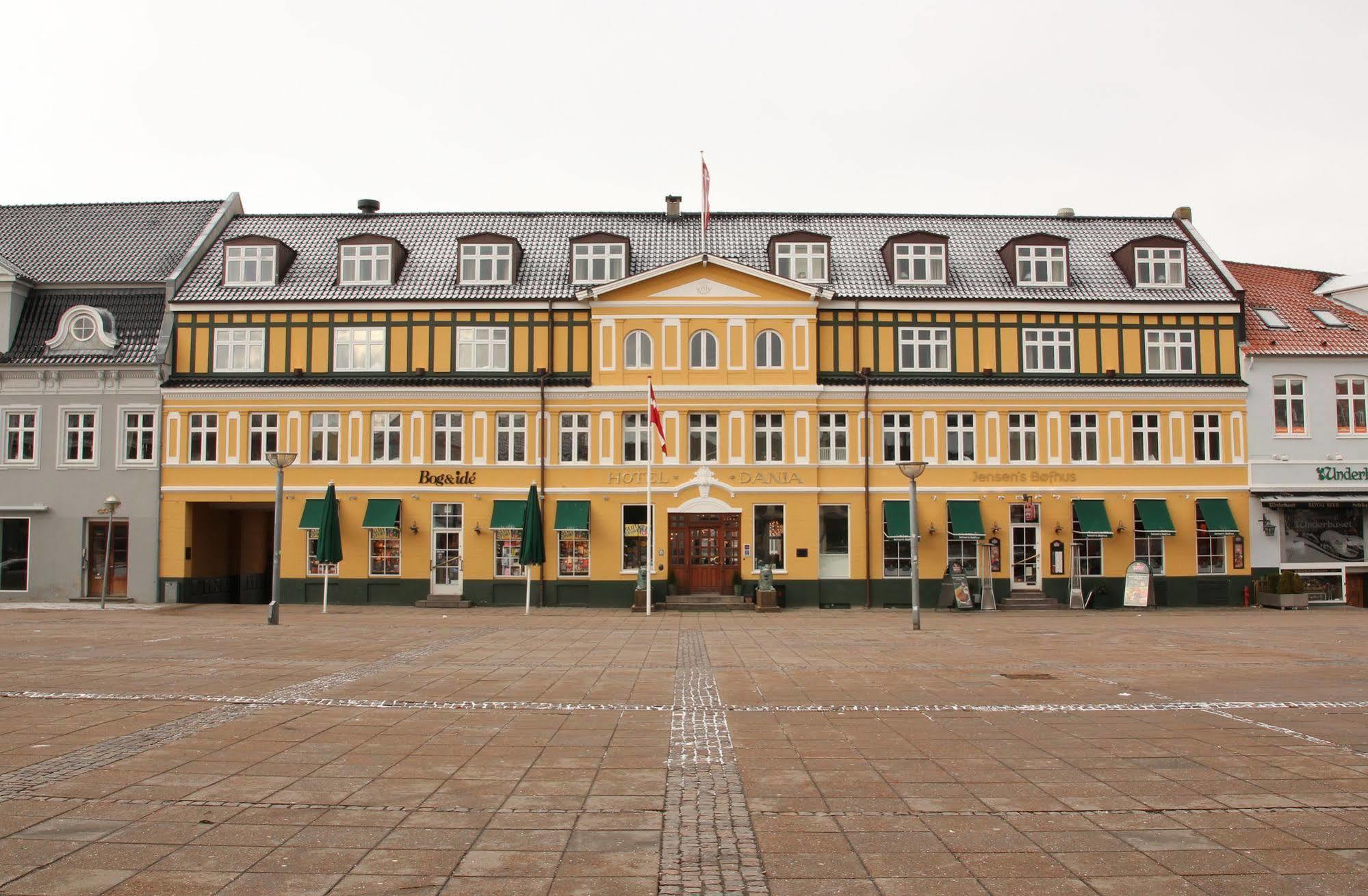 Hotel Dania Silkeborg Exterior photo
